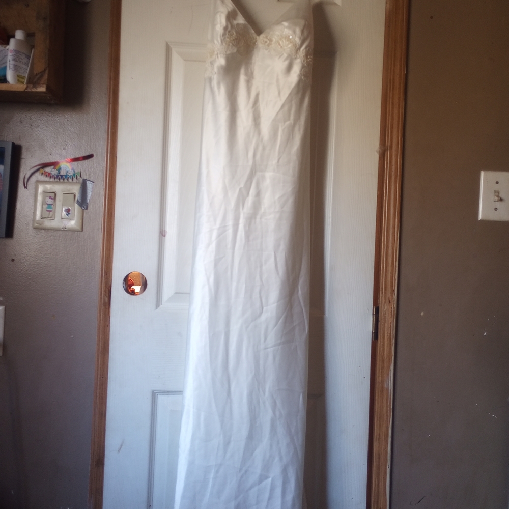 Victoria's Secret Ivory Lace-Trim Long Slip Chemise
